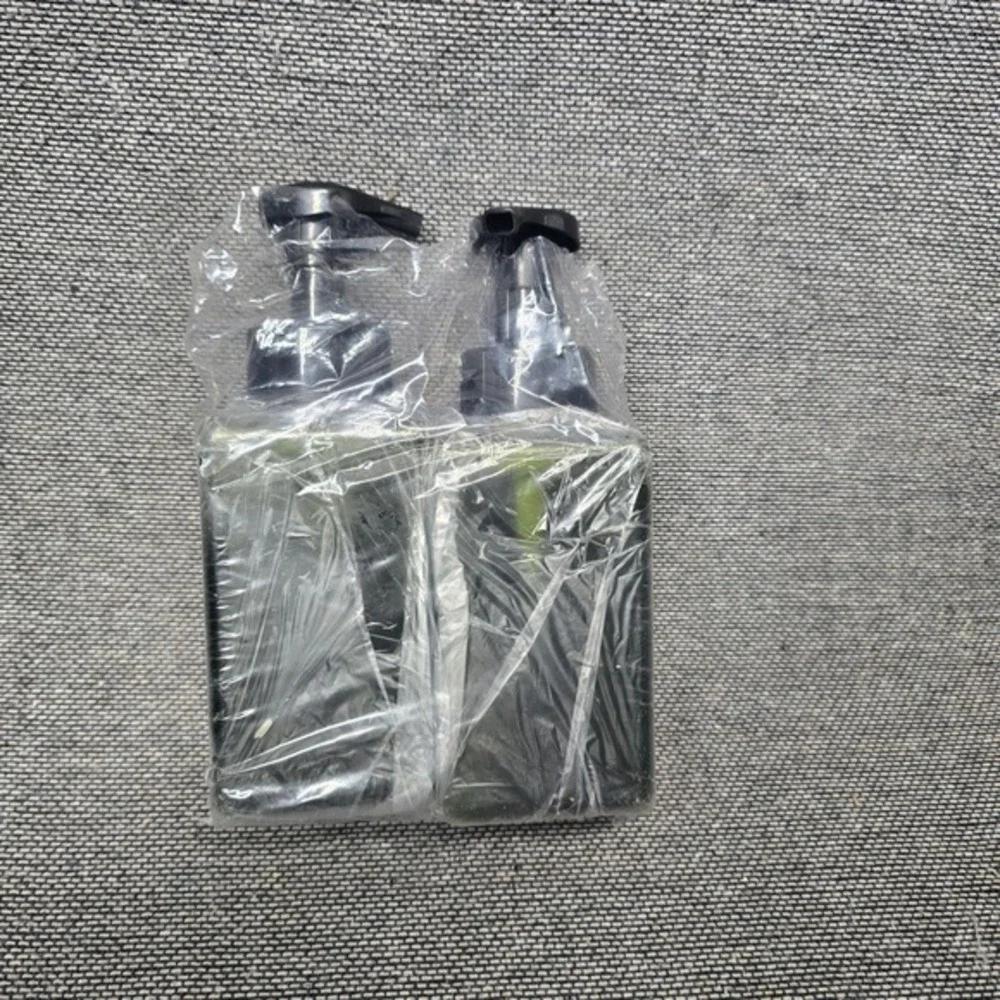 UUJOLY Foaming Soap Dispenser 2 Pack Green Square Refillable Plastic Pump Bottle